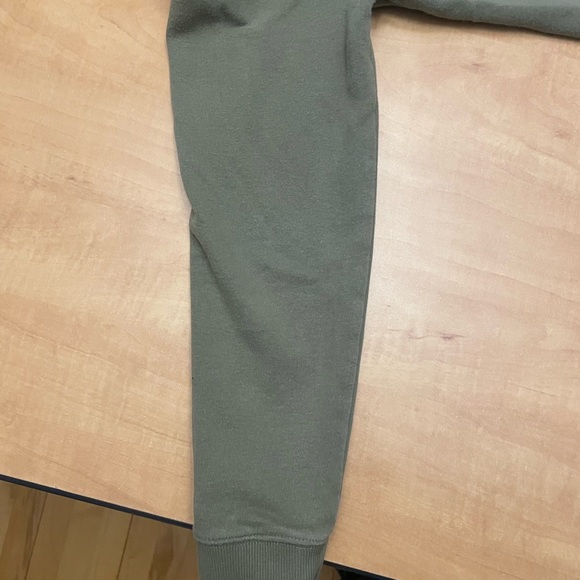 The North Face Green Hoodie with Logo - Picture 8 of 11
